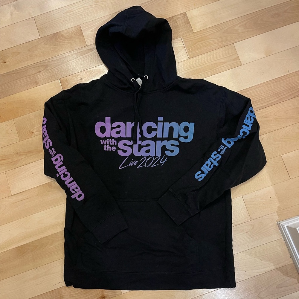 Dancing with the stars tour sweater 2024